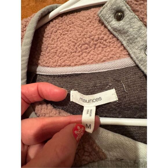 Woman’s Maurice’s Sherpa pullover - Picture 3 of 4